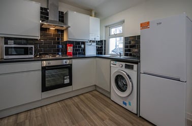 Richmond Road, Plasnewydd, Cardiff - Image 3